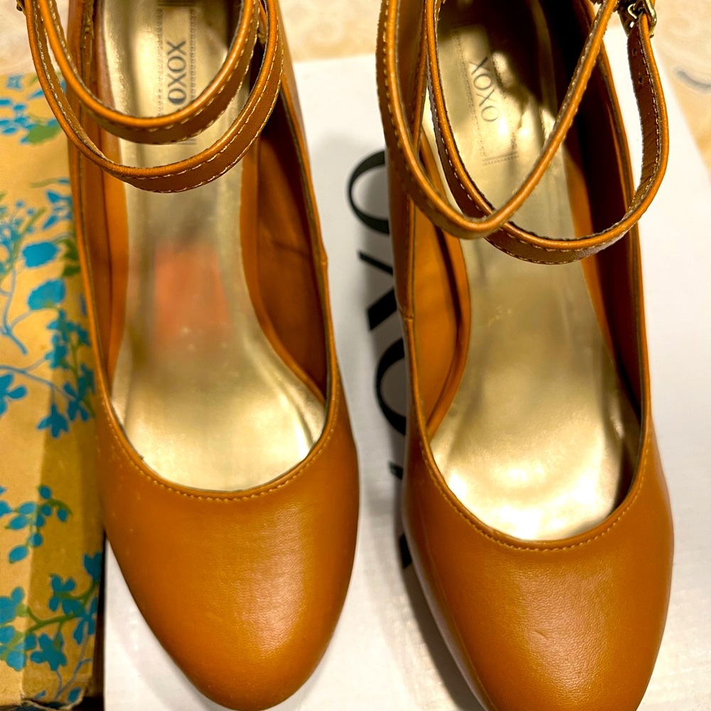 Caramel colored heels